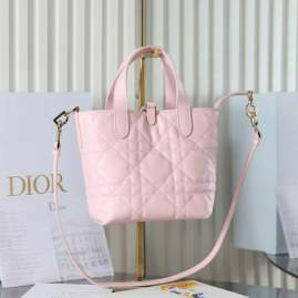 Picture of Dior Handbags _SKUfw242322283fw